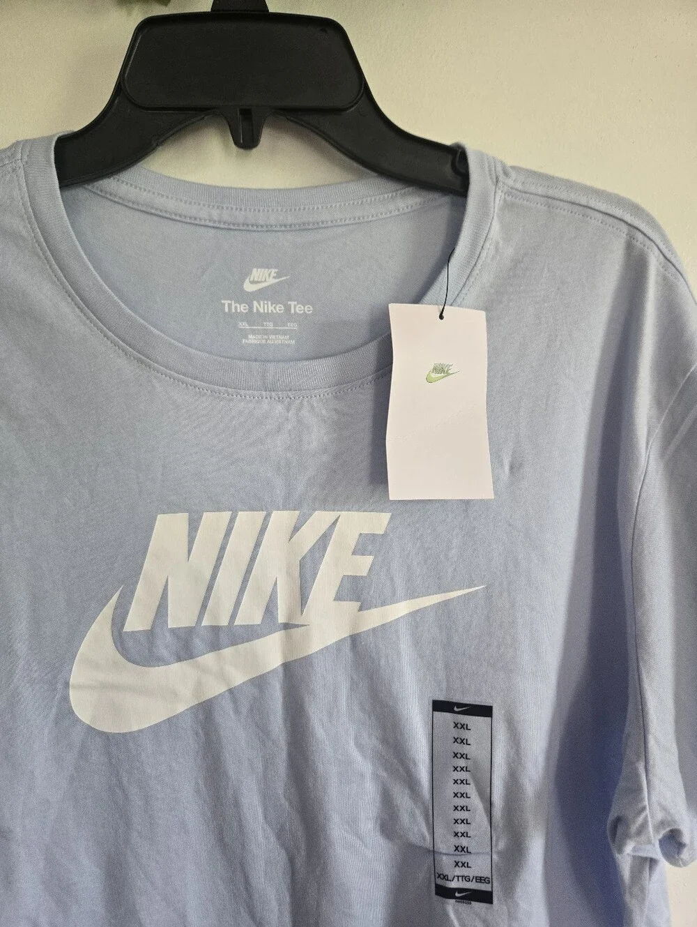 Nike shirt powder